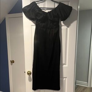 Abercrombie & Fitch Black Puff Sleeve Midi Dress